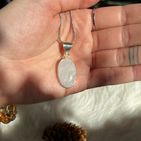 Rainbow Moonstone Necklace "Marceline"