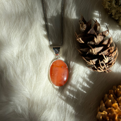 Carnelian Necklace "Eartha"