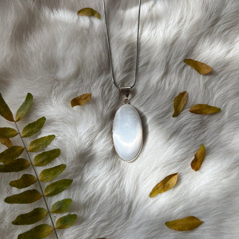 Selenite Necklace "Harmony"