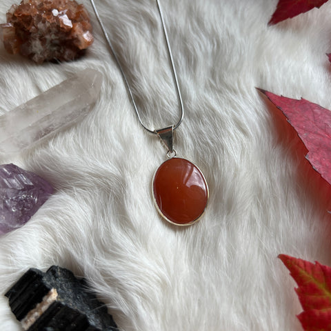 Carnelian Necklace "Shirley"