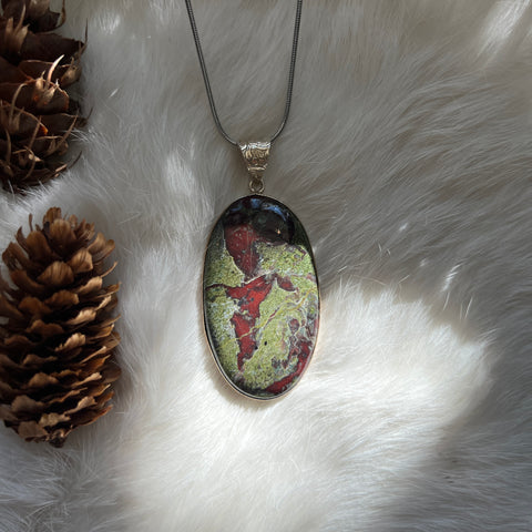 Dragon's Blood Jasper Necklace "Loretta"