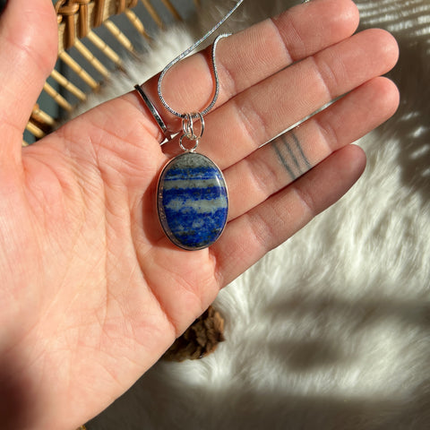 Lapis Lazuli Necklace "Kitty"