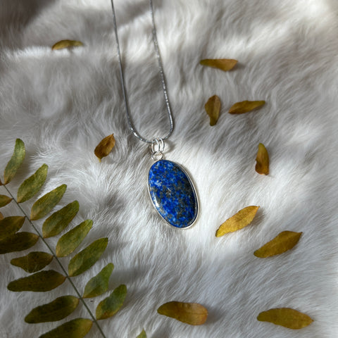 Lapis Lazuli Necklace "Cameron"