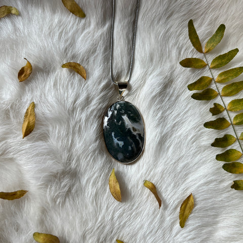 Moss Agate Necklace "Hilda"