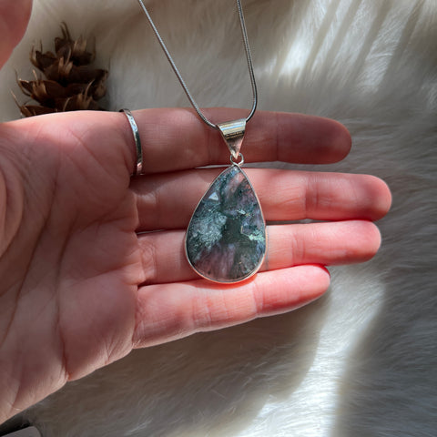 Moss Agate Necklace "Flora"