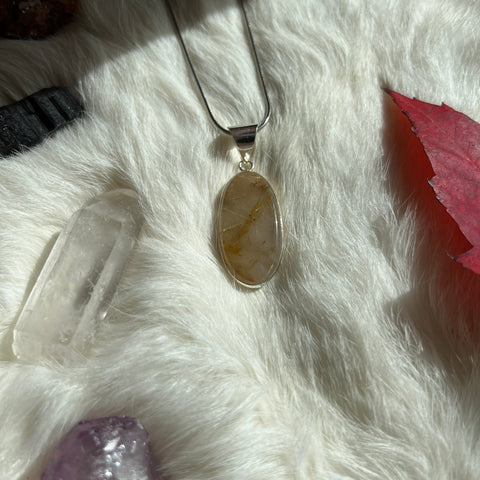 Rutilated Quartz Necklace "Liz"