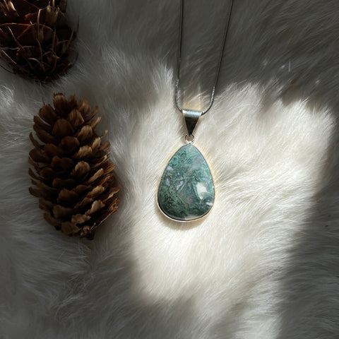 Moss Agate Necklace "Eliza"