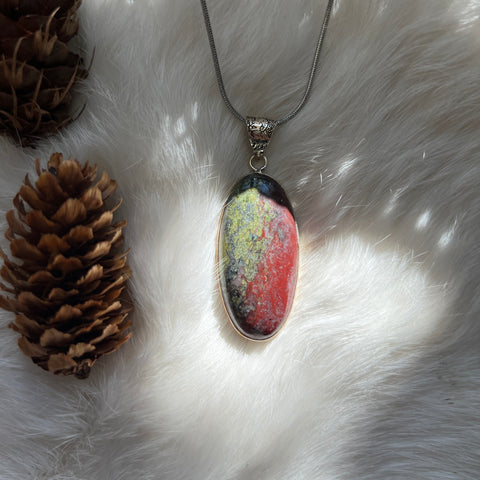 Dragon's Blood Jasper Necklace "Gilda"