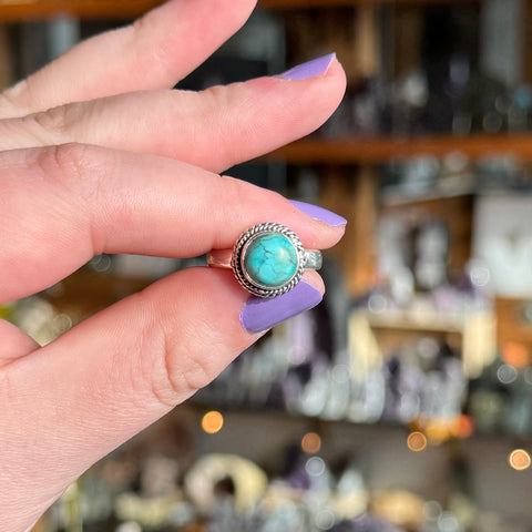 Turquoise Ring "Ali" - Size 7