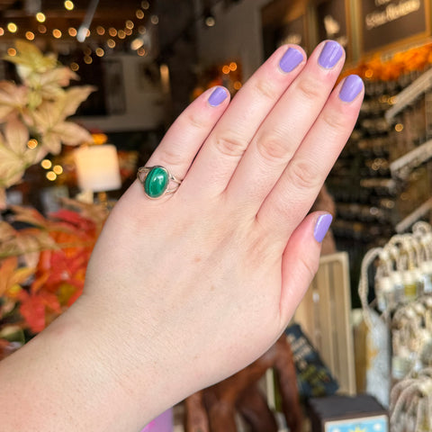 Malachite Ring "Kevin" - Size 8