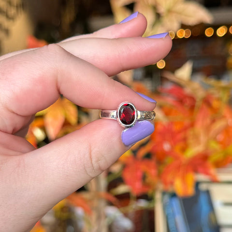 Garnet Ring "Catherine" - Size 11.5