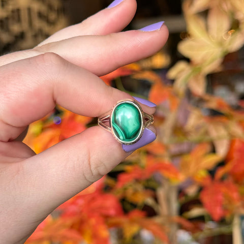 Malachite Ring "Lydia" - Size 11