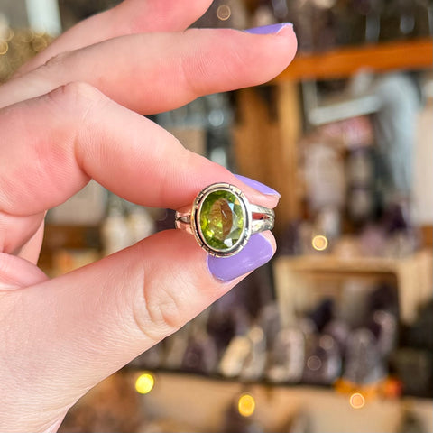 Peridot Ring "Sandra" - Size 9