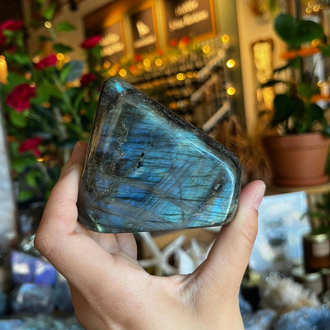 Labradorite "Emilio"