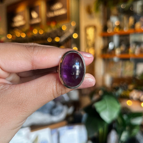 Amethyst Ring "Jamila" - Size 6.5