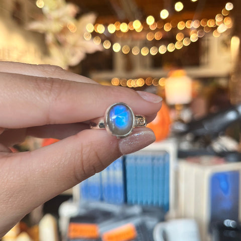 Labradorite Ring "Alyssa" - Size 9