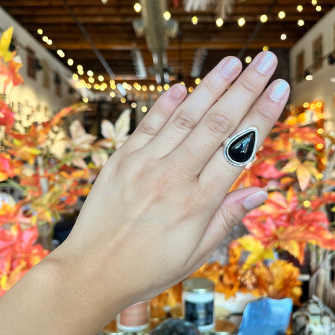 Black Onyx Ring "Nyx" - Size 5.5