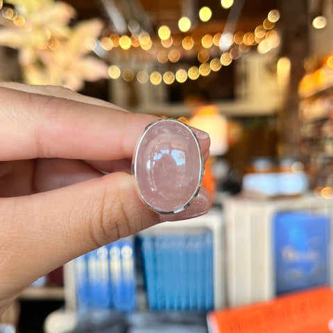 Rose Quartz Ring "Poppy" - Size 5