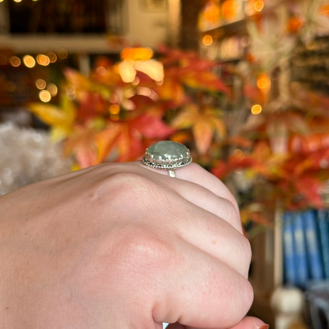 Prehnite Ring "Ali" - Size 6.5