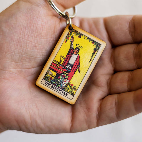 Most Amazing The Magician Tarot Keychain