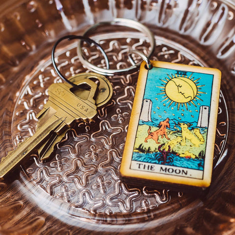 Most Amazing The Moon Tarot Keychain