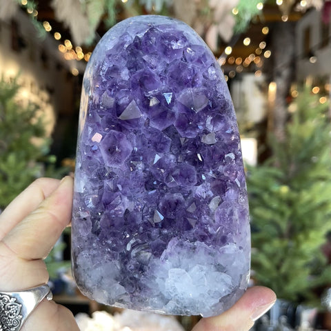 Amethyst "Leo"