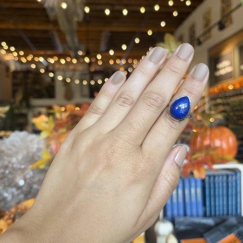 Lapis Lazuli Ring "April" - Size 6