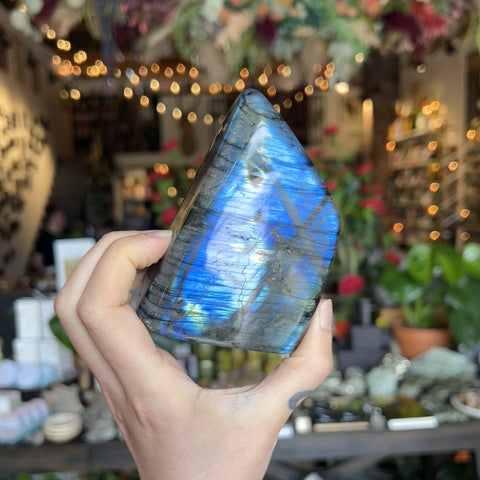 Labradorite "Max"