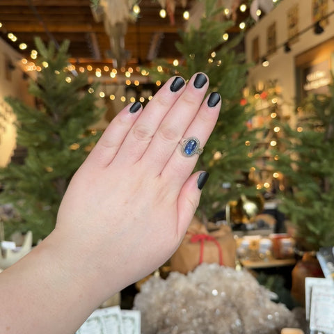 Kyanite Ring "Tanya" - Size 8