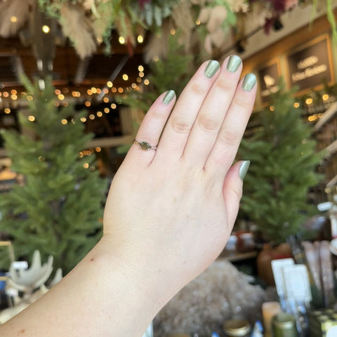 Moldavite Ring "Charmaine" - Size 4.5