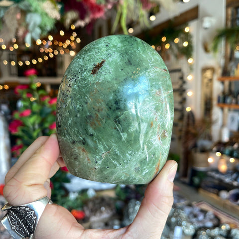 Ravenstone Crystals Chrysoprase "Hannah"