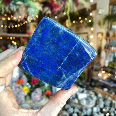 Ravenstone Crystals Lapis Lazuli "Leena"