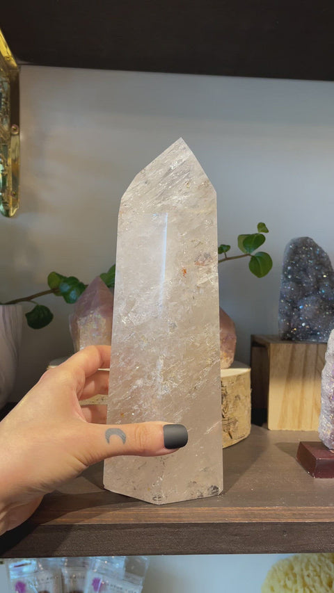 Crackle Quartz Tower "Theodore"