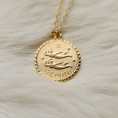 Ravenstone Gold / 18" (16" with 2" extender) / Gemini (May 21 – June 20) The Zodiac Necklace